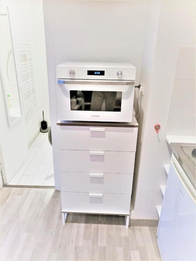 Appartement Proche Centre Ville, Gare Et Autoroute Melun Zewnętrze zdjęcie