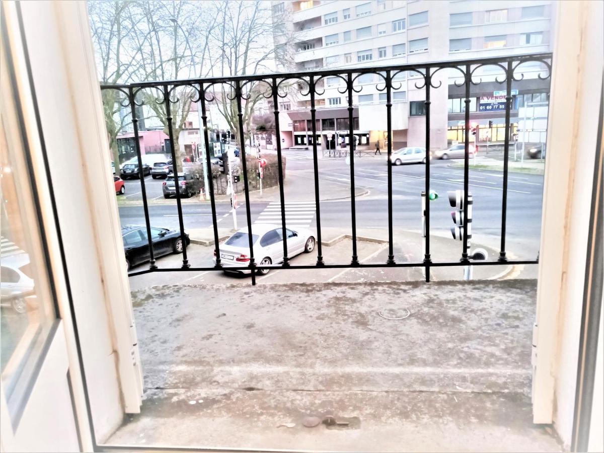 Appartement Proche Centre Ville, Gare Et Autoroute Melun Zewnętrze zdjęcie