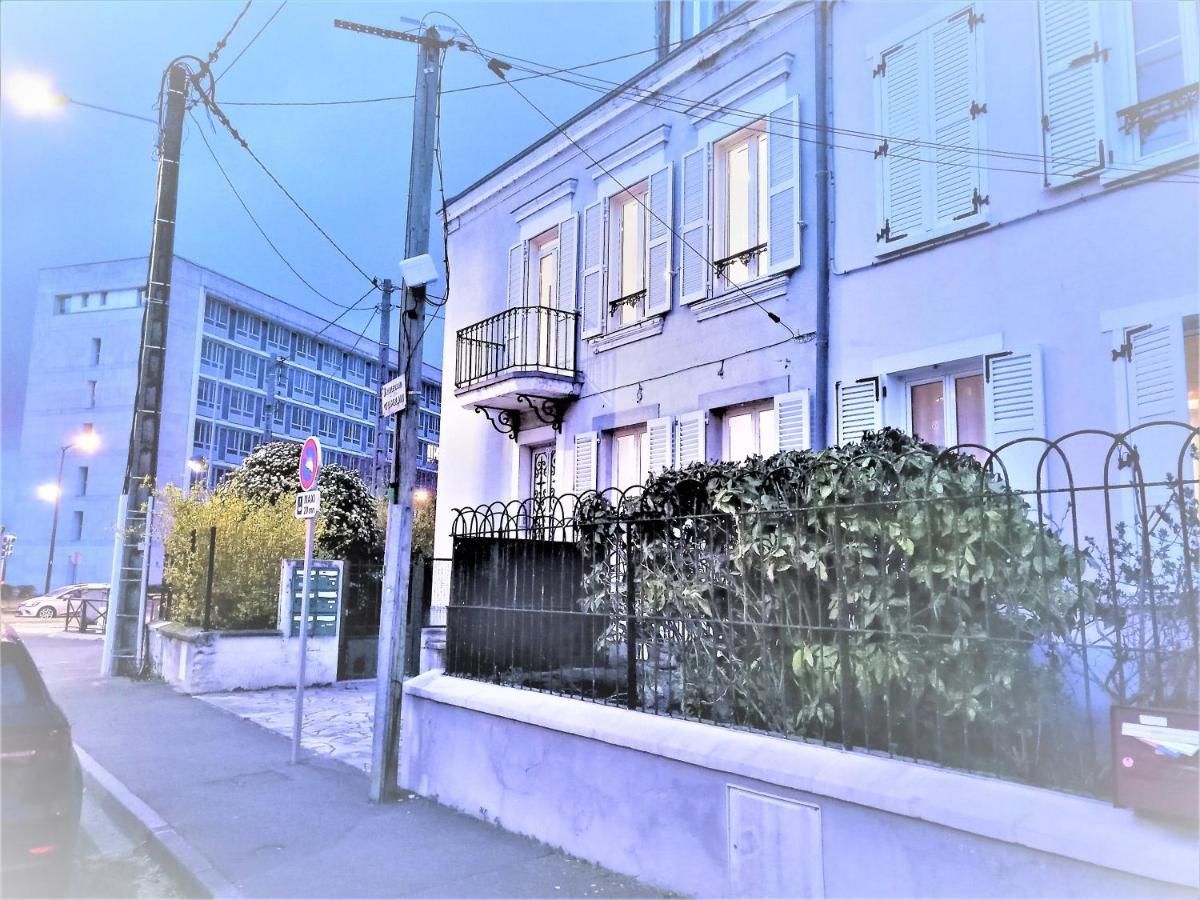 Appartement Proche Centre Ville, Gare Et Autoroute Melun Zewnętrze zdjęcie